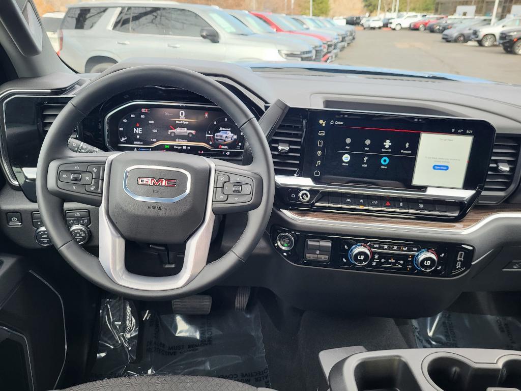 used 2025 GMC Sierra 1500 car, priced at $47,990