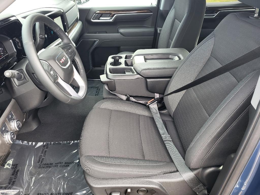 used 2025 GMC Sierra 1500 car, priced at $47,990