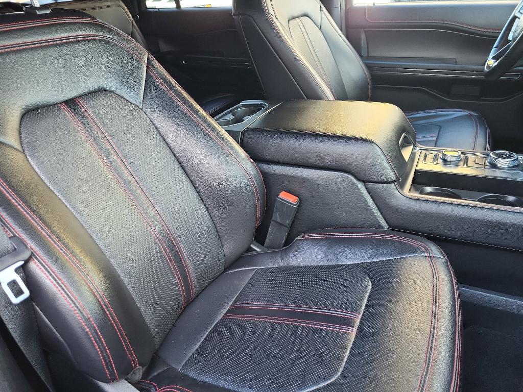 used 2021 Ford Expedition car, priced at $39,400