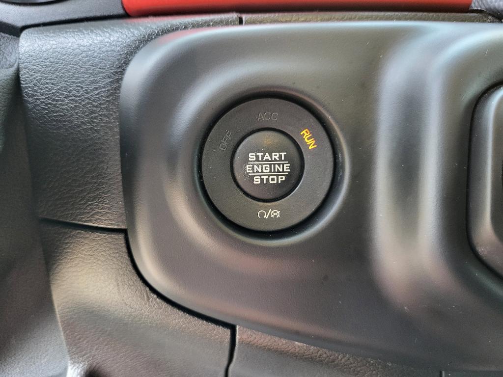 used 2020 Jeep Wrangler Unlimited car, priced at $29,274