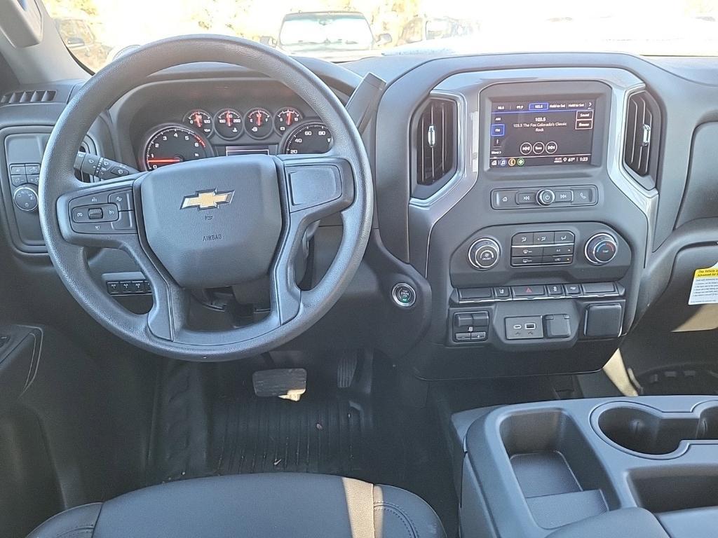 new 2024 Chevrolet Silverado 2500 car, priced at $51,937
