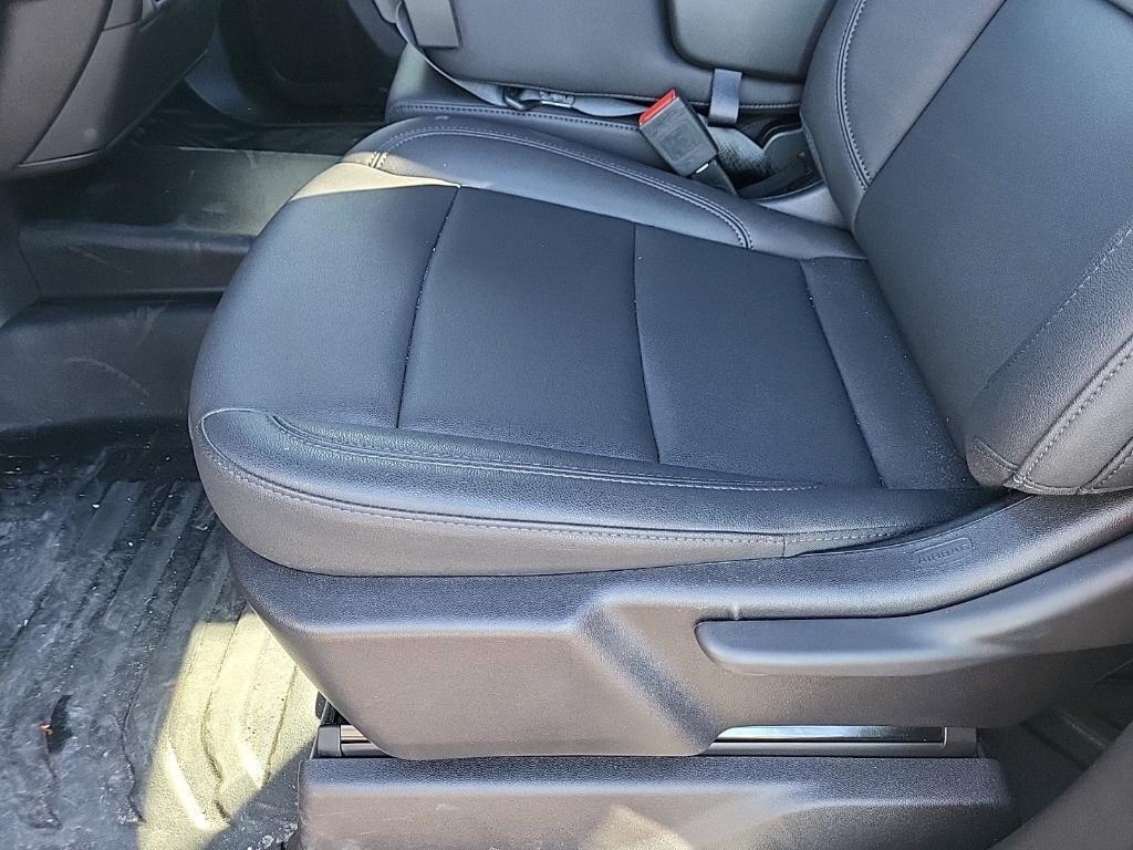 new 2024 Chevrolet Silverado 2500 car, priced at $51,937