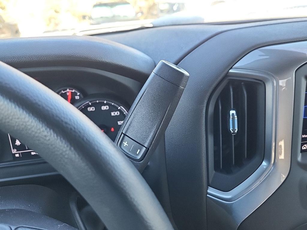 new 2024 Chevrolet Silverado 2500 car, priced at $51,937