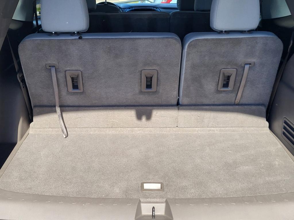 used 2020 Chevrolet Traverse car, priced at $22,472