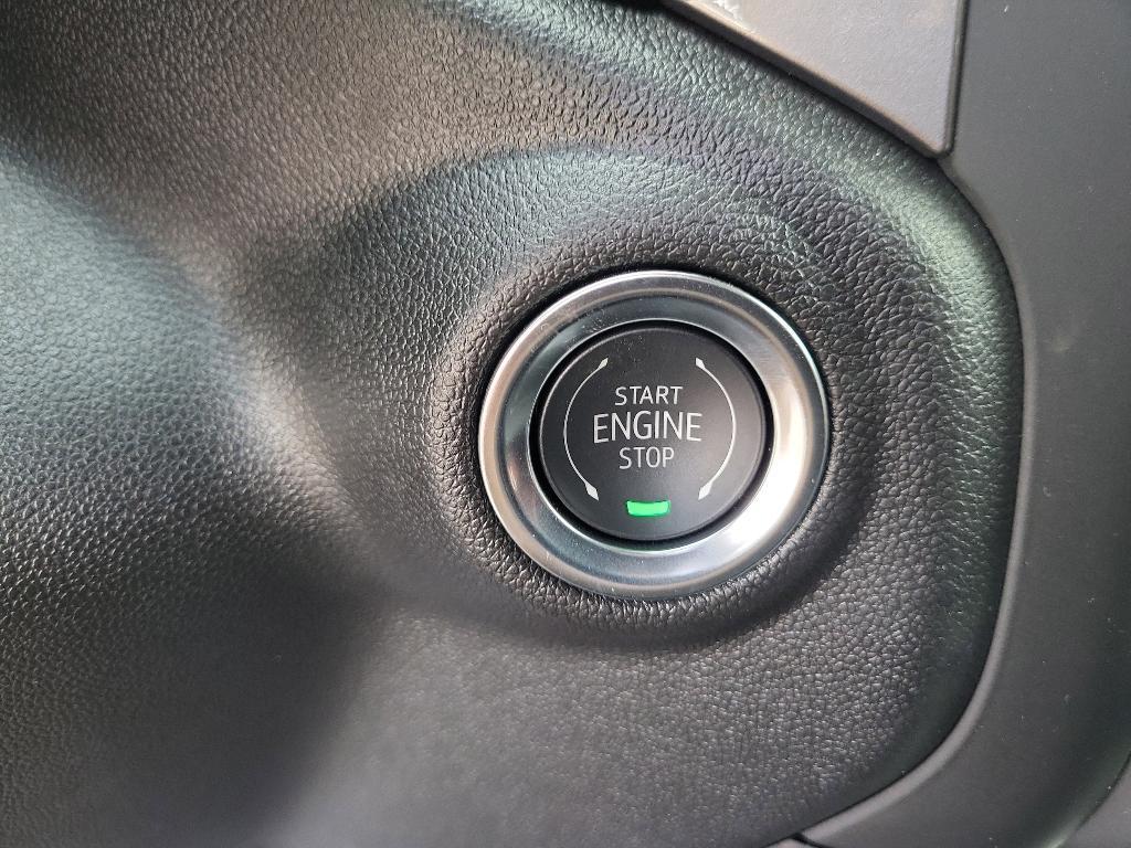 new 2025 Chevrolet Silverado 2500 car, priced at $64,077