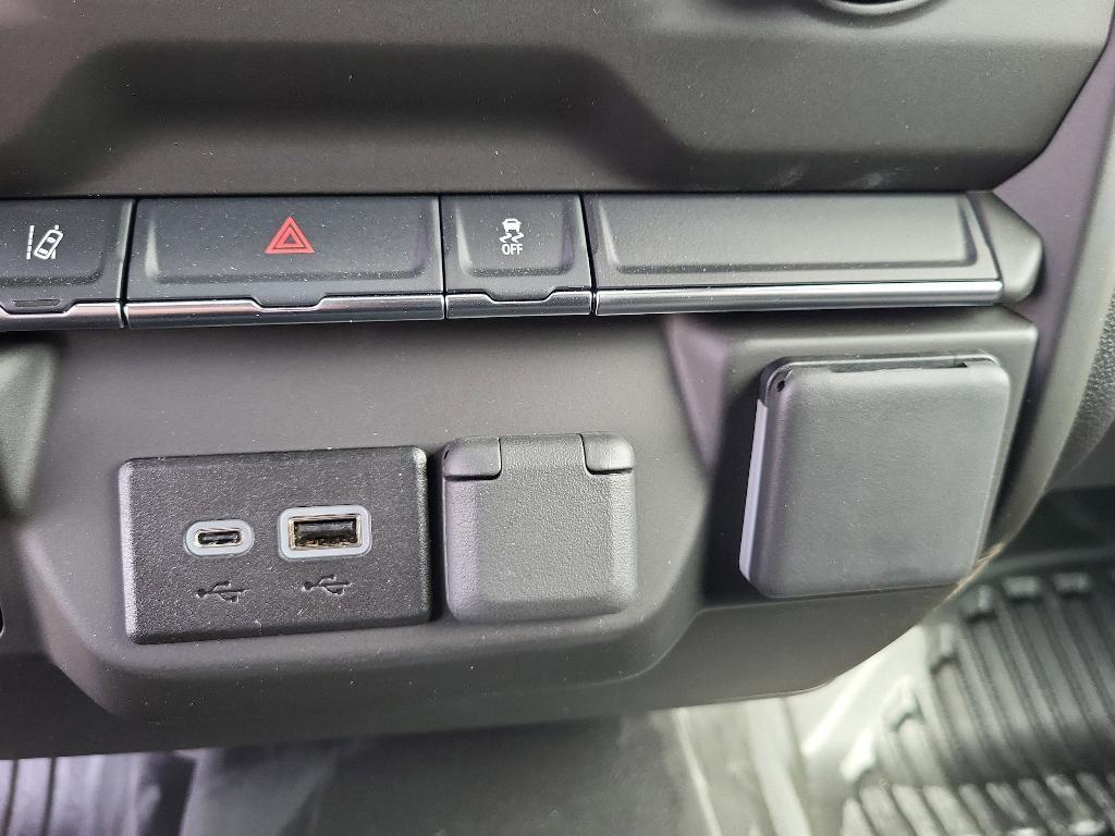 new 2025 Chevrolet Silverado 2500 car, priced at $64,077