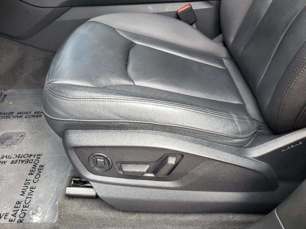 used 2022 Audi Q7 car, priced at $36,447