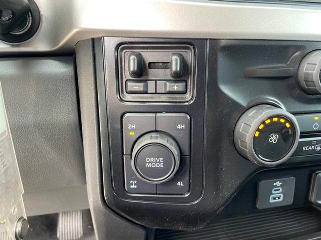 new 2025 Ford F-250 car, priced at $70,725