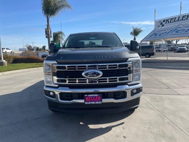 new 2025 Ford F-250 car, priced at $70,270