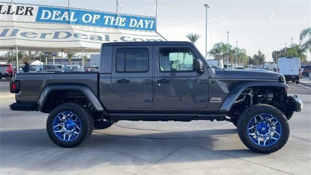 used 2020 Jeep Gladiator car, priced at $35,165