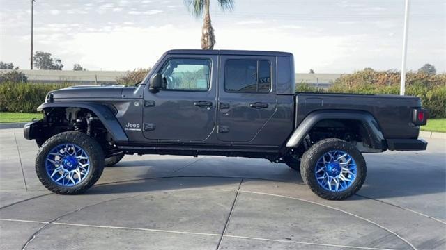 used 2020 Jeep Gladiator car, priced at $35,165