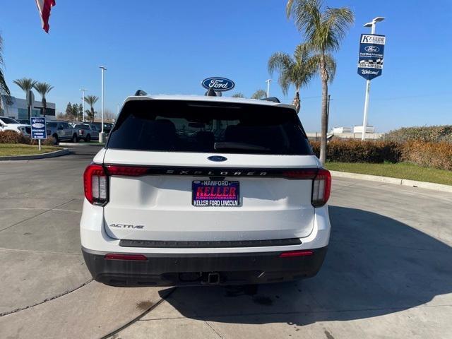 new 2025 Ford Explorer car, priced at $40,905