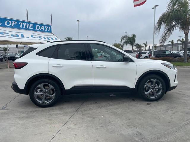 new 2025 Ford Escape car, priced at $31,975