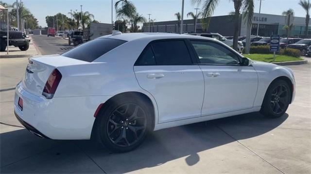 used 2022 Chrysler 300 car, priced at $27,221