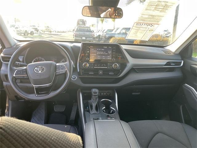 used 2020 Toyota Highlander car, priced at $26,998