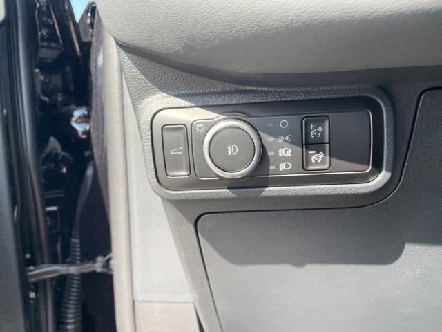 new 2025 Ford Explorer car, priced at $43,225