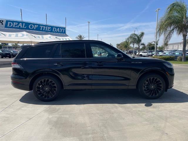 new 2025 Lincoln Aviator car, priced at $70,604