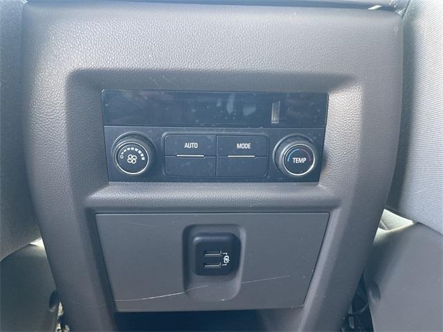 used 2021 Chevrolet Traverse car