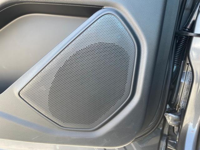 new 2025 Ford Explorer car