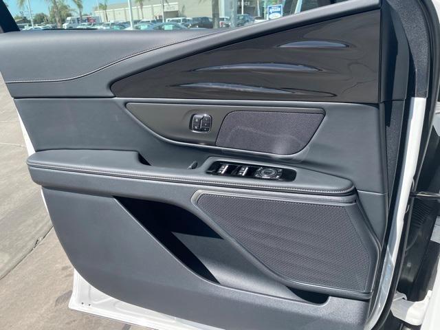 new 2025 Lincoln Nautilus car, priced at $51,831