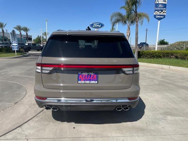 new 2025 Lincoln Aviator car, priced at $71,571