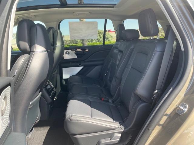 new 2025 Lincoln Aviator car, priced at $71,571