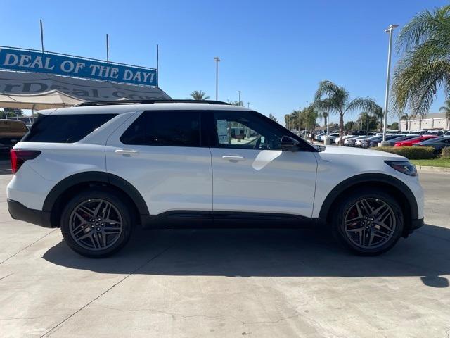 new 2025 Ford Explorer car, priced at $47,921