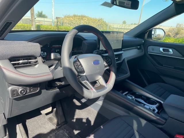 new 2025 Ford Explorer car, priced at $47,226