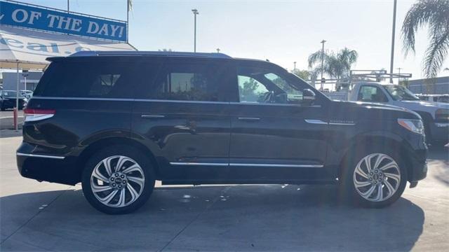 used 2022 Lincoln Navigator car, priced at $53,654