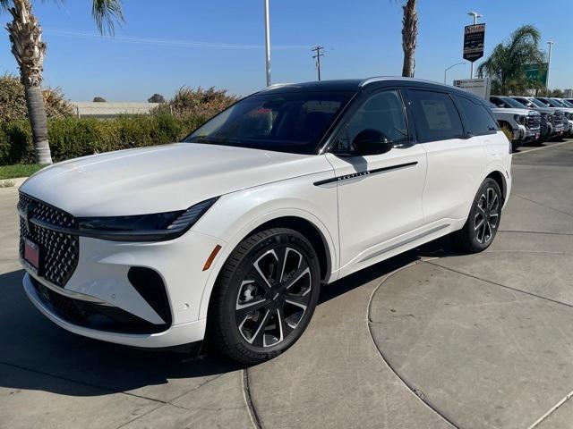 new 2024 Lincoln Nautilus car, priced at $60,470