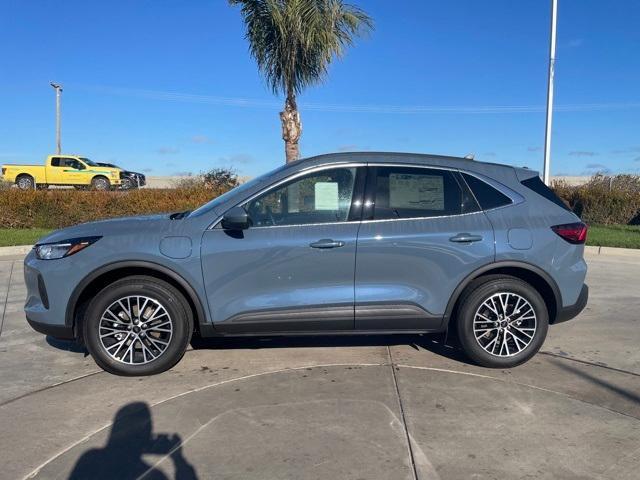 new 2025 Ford Escape car, priced at $39,030