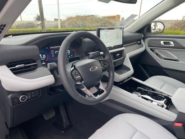 new 2025 Ford Explorer car, priced at $58,947