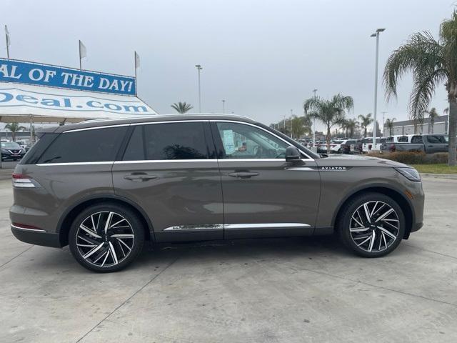 new 2025 Lincoln Aviator car, priced at $82,370