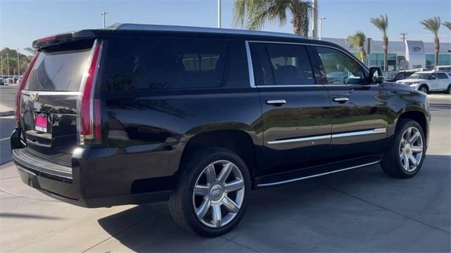 used 2020 Cadillac Escalade ESV car, priced at $38,058