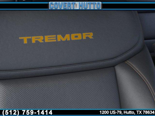 new 2025 Ford Expedition car, priced at $83,717