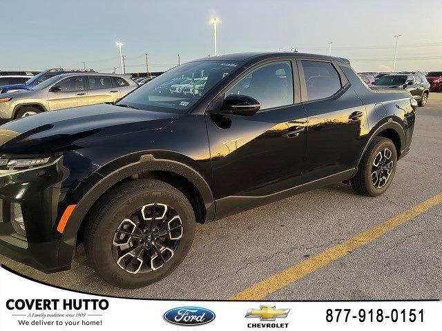 used 2022 Hyundai Santa Cruz car, priced at $22,906