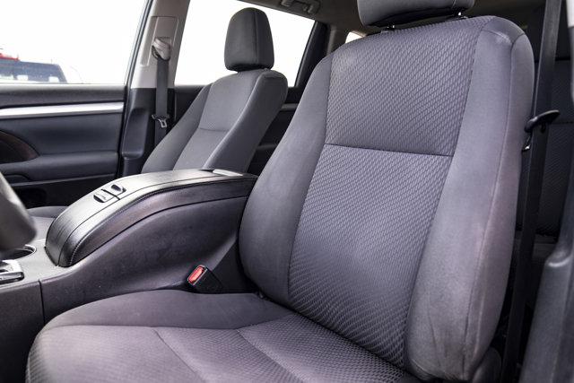 used 2019 Toyota Highlander car, priced at $20,416