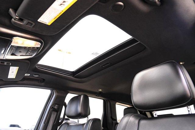 used 2020 Jeep Grand Cherokee car, priced at $19,409