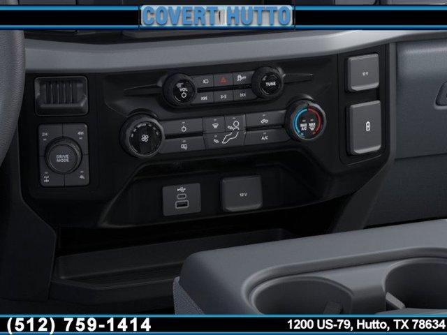 new 2025 Ford F-250 car, priced at $69,570