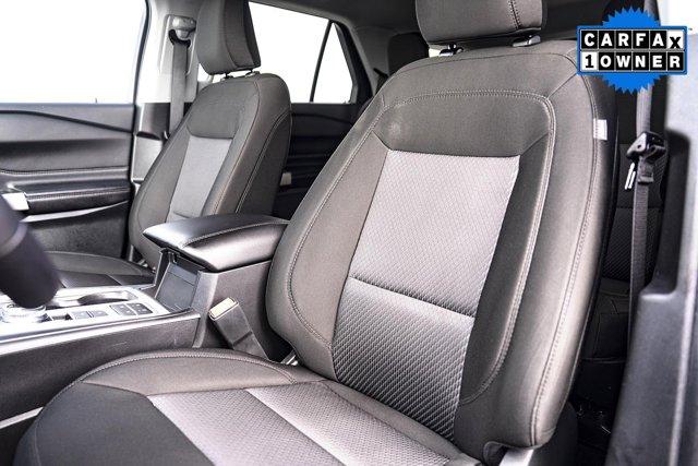 used 2024 Ford Explorer car, priced at $35,000