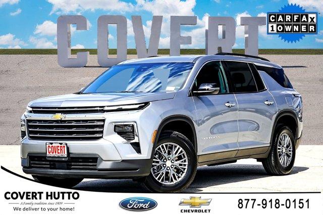 used 2025 Chevrolet Traverse car, priced at $38,102