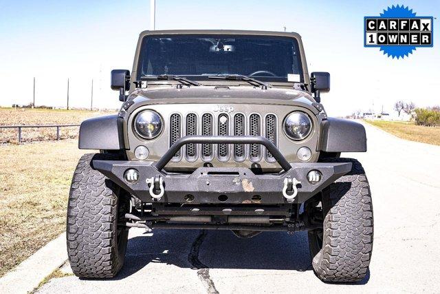 used 2015 Jeep Wrangler Unlimited car, priced at $17,901