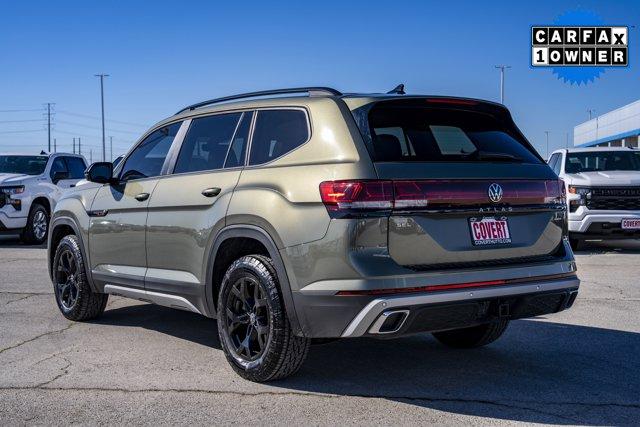 used 2024 Volkswagen Atlas car, priced at $44,417