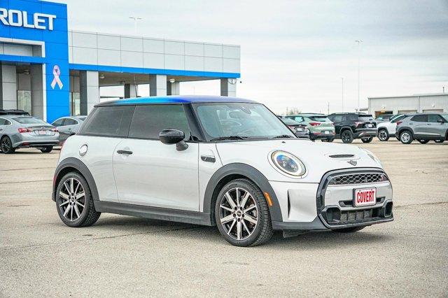 used 2022 MINI Hardtop car, priced at $22,127