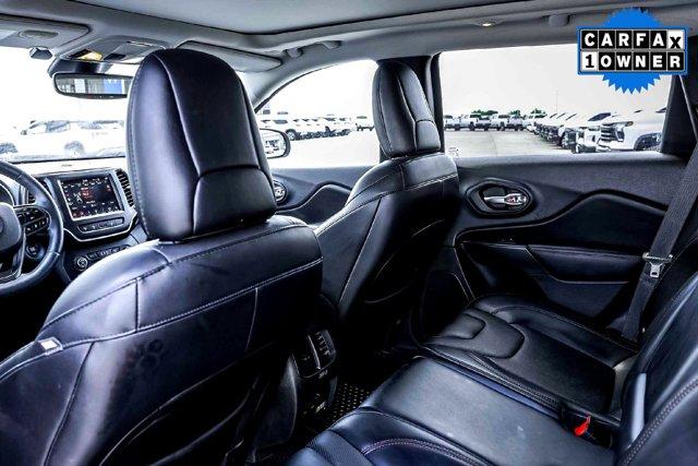 used 2019 Jeep Cherokee car, priced at $25,724