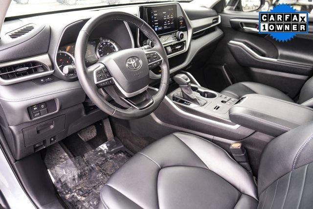 used 2023 Toyota Highlander car, priced at $30,902