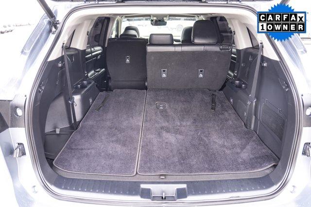 used 2023 Toyota Highlander car, priced at $30,902