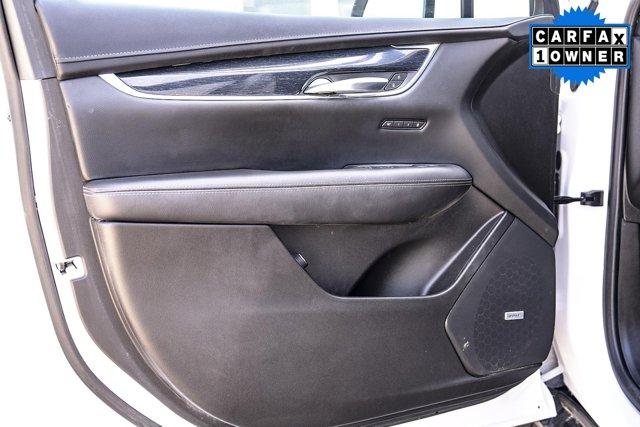 used 2022 Cadillac XT5 car, priced at $24,406