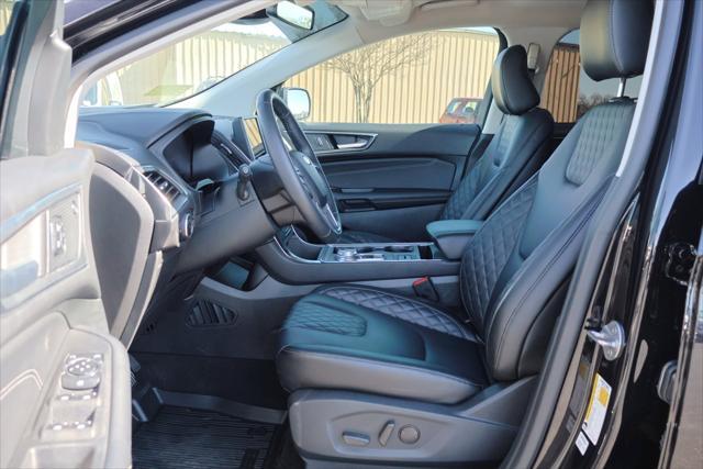 used 2024 Ford Edge car, priced at $32,640