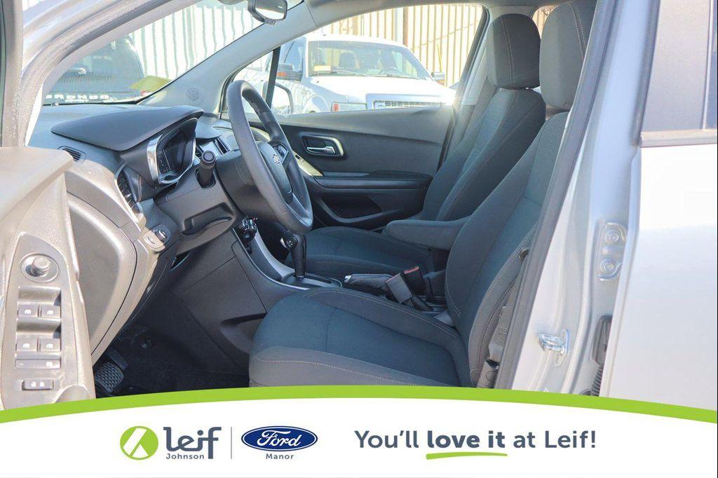 used 2022 Chevrolet Trax car, priced at $20,132